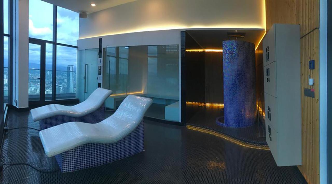 Star Luxury Suites Klcc Куала-Лумпур Экстерьер фото