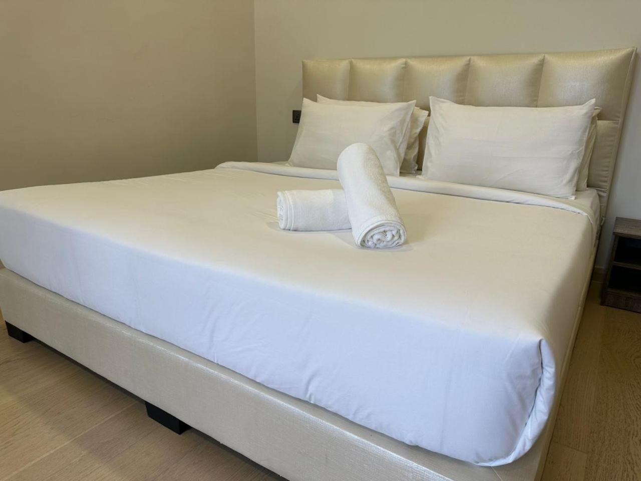 Star Luxury Suites Klcc Куала-Лумпур Экстерьер фото
